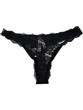 Victoria’s Secret Black Floral Lace Cheeky Panty Deadstock